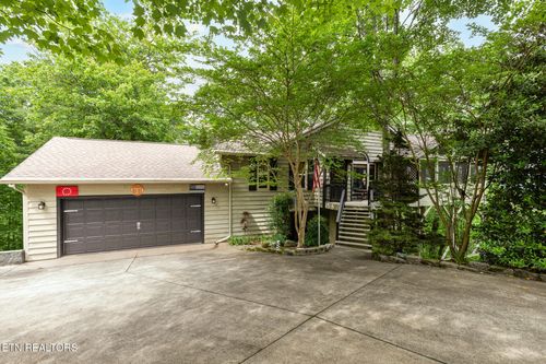 620 Hawk View Dr, Townsend, TN, 37882-3641 | Card Image