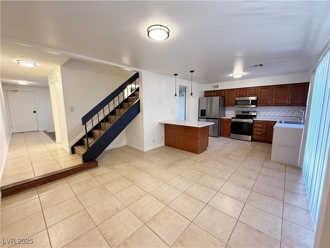 3270 Liahona Way, Townhouse with 3 bedrooms, 3 bathrooms and null parking in Las Vegas NV | Image 21