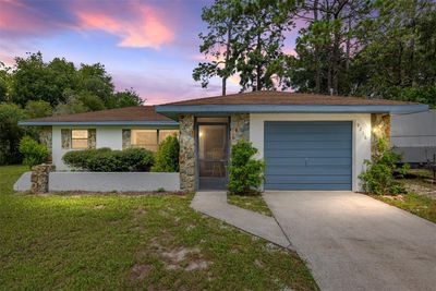 9218 N Alizarin Way, House other with 2 bedrooms, 2 bathrooms and null parking in Citrus Springs FL | Image 1