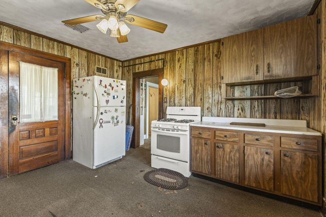 Kitchen - 316 W Marietta Street, Bremen, OH 43107 | Image 21