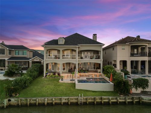 101 Blue Water Way Pvt, Kemah, TX, 77565-2397 | Card Image