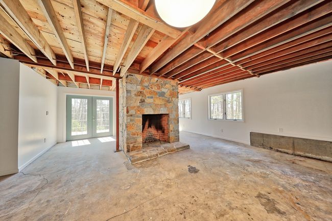 254 Wright Rd, House other with 3 bedrooms, 2 bathrooms and 12 parking in Collinsville CT | Image 25