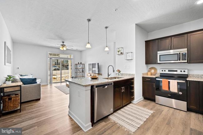 102 - 2340 Hadley Blvd, Condo with 1 bedrooms, 1 bathrooms and null parking in ENOLA PA | Image 7