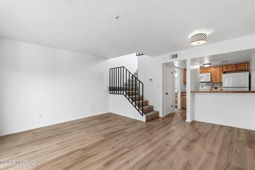 unit-s333-1620 N Wilmot Road, Tucson, AZ, 85712 | Card Image