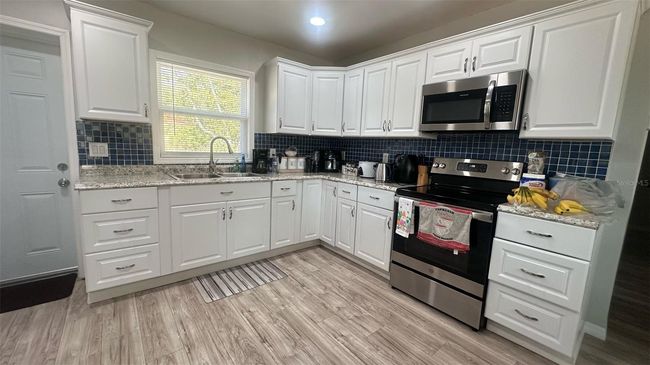 Kitchen | Image 8