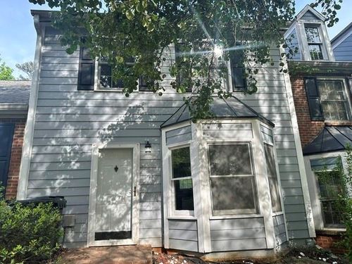 1270 Warsaw Rd, Roswell, GA, 30076-1645 | Card Image