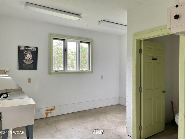 3142 Spencerville Rd, Home with 0 bedrooms, 0 bathrooms and null parking in Lima OH | Image 5