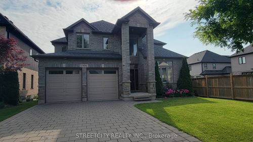 1996 Ballymote Ave, London, ON, N5X0J6 | Card Image