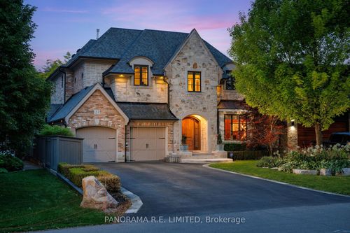 {{alt}} | Card Image