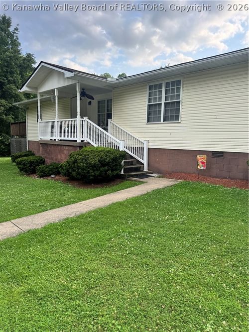 26 Ollie Street, Chapmanville, WV, 25508 | Card Image