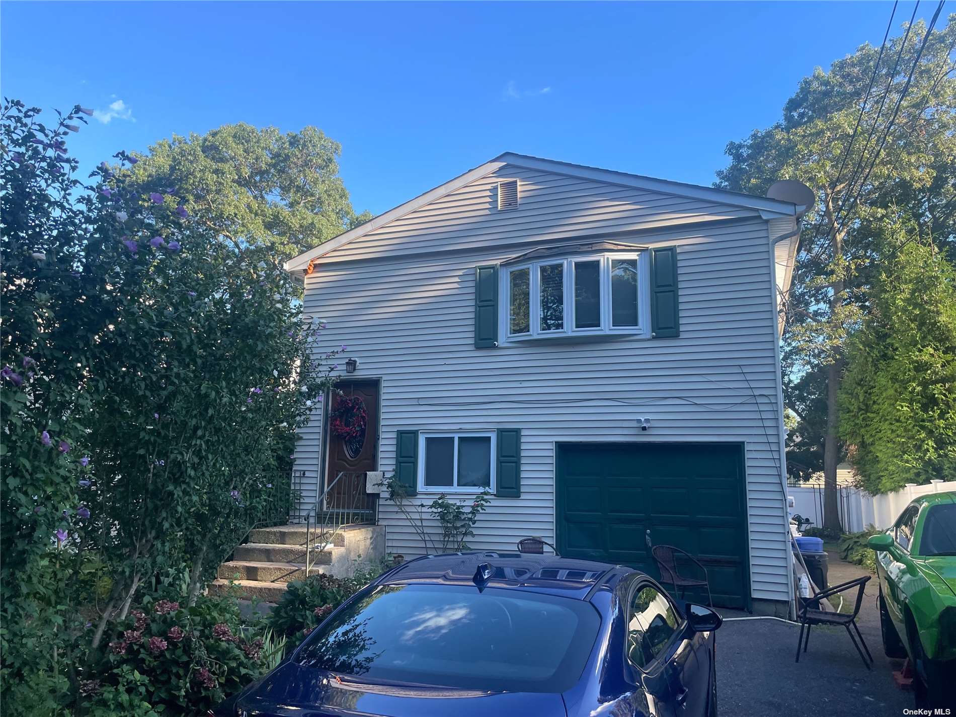 Sterling Ave, Patchogue, NY 11772