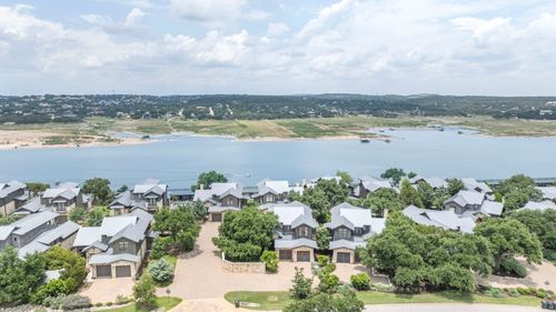 17-19404 Bold Venture Dr, Spicewood, TX, 78669-1862 | Card Image