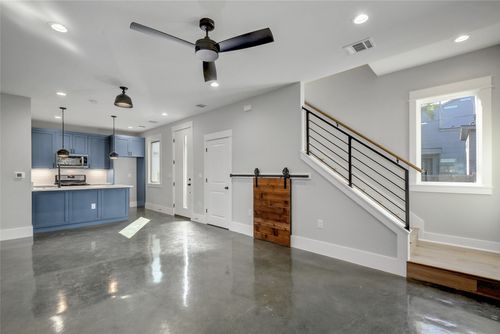 2-1903 Pennsylvania Avenue, Austin, TX, 78702 | Card Image