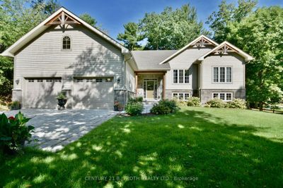 16 Macedonia Cir, House other with 3 bedrooms, 2 bathrooms and 6 parking in Tiny ON | Image 1