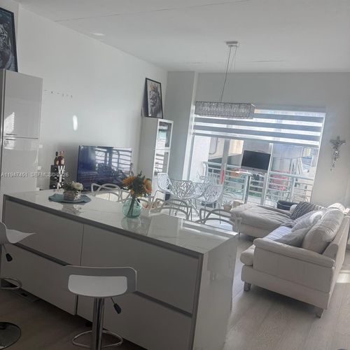 apt-208-133 Ne 2nd Ave, Miami, FL, 33132-2906 | Card Image