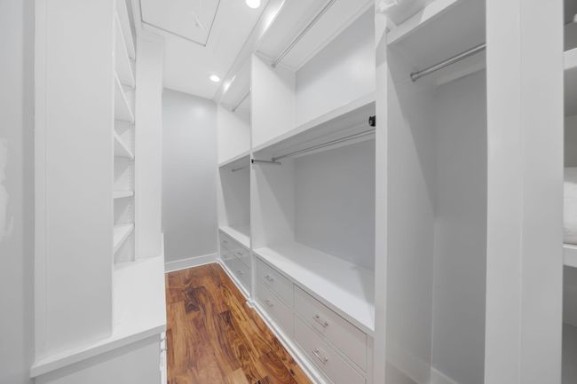 290 Seabreeze Blvd | Image 48