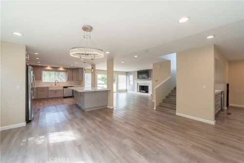 2122 242nd St, Lomita, CA, 90717-1118 | Card Image