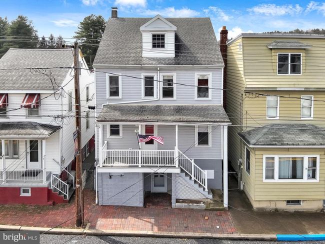 47 Washington St, House other with 4 bedrooms, 2 bathrooms and null parking in Middleport PA | Image 36