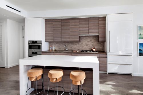 apt-2a-285 W 110th St, New York, NY, 10026-4293 | Card Image
