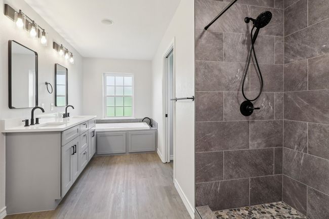 Newly remodeled bathroom. | Image 12