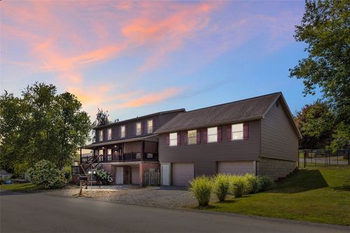 201 Kimberly Ln, Elizabeth, PA, 15037-3103 | Card Image