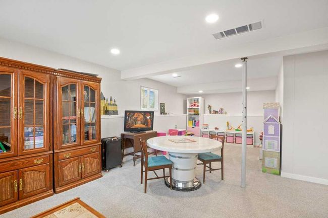 2 Mountain Pl, House other with 6 bedrooms, 3 bathrooms and 1 parking in Sylvan Lake AB | Image 23