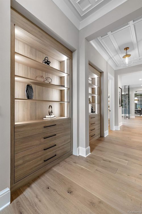 4995 Saddleridge Trail, Ann Arbor, MI, 48105 | Card Image