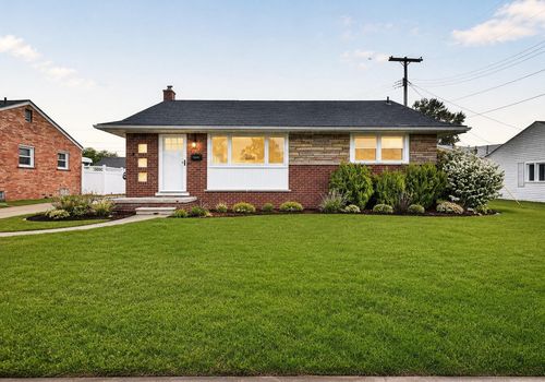 6627 Elizabeth St, Garden City, MI, 48135-3444 | Card Image
