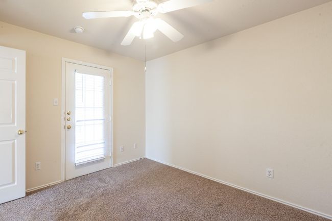 494 Sampson, House other with 4 bedrooms, 3 bathrooms and 4 parking in Kyle TX | Image 23