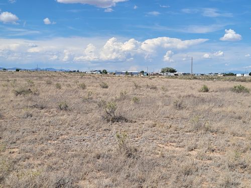 69 Espejo, Moriarty, NM, 87035 | Card Image