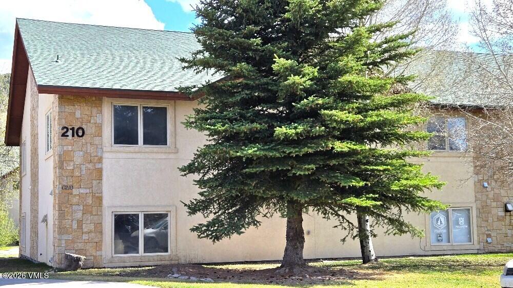 A-1-210 Marmot Ln, Eagle, CO