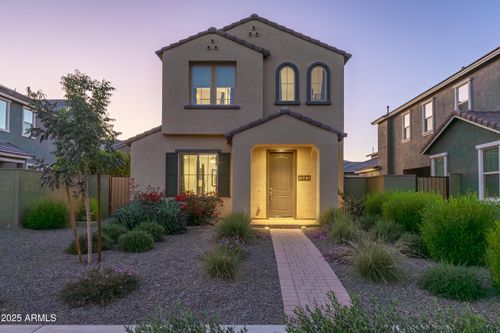 1943 W Lariat Ln, Phoenix, AZ, 85085-8933 | Card Image