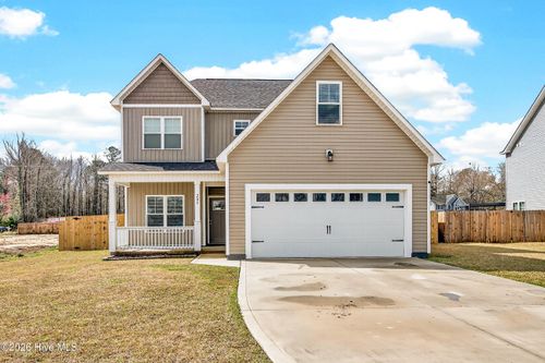 205 W Theriault Ct, Jacksonville, NC, 28540-5686 | Card Image