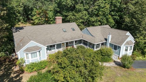 19 James Ave, Middleton, MA, 01949-2148 | Card Image