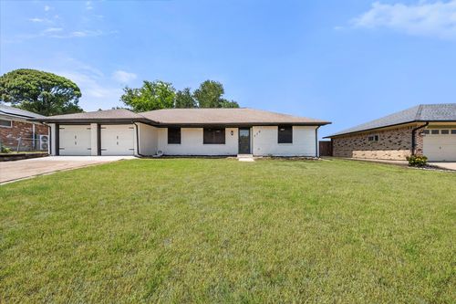 710 Greenland Way, Grand Prairie, TX, 75050-2319 | Card Image