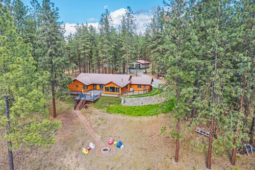 2378 Eagle River Way, Kettle Falls, WA, 99141-8688 | Card Image