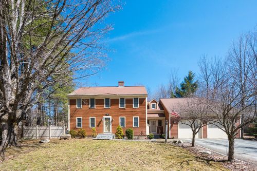 65 Barrett Rd, New London, NH, 03257-5805 | Card Image