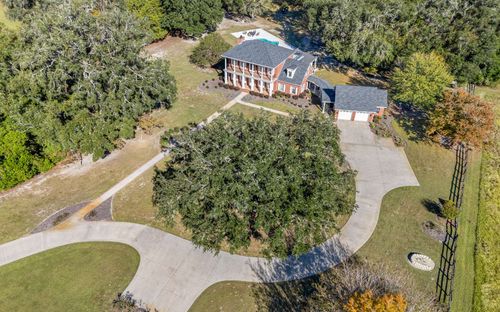 757 Sw Ridge St, Lake City, FL, 32024-3364 | Card Image