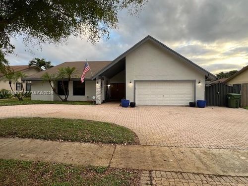10140 Nw 21st Ct, Pembroke Pines, FL, 33026-1804 | Card Image