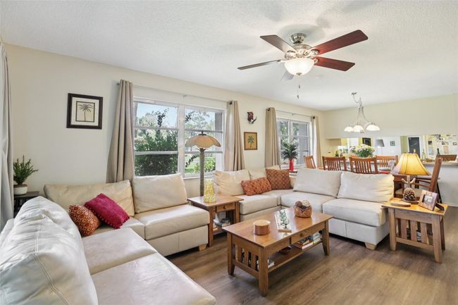 81 - 7172 Grey Squirrel Blvd, House other with 2 bedrooms, 2 bathrooms and null parking in SARASOTA FL | Image 6