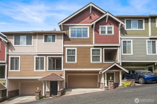 3-105 118th Avenue Se, Bellevue, WA, 98005 | Card Image
