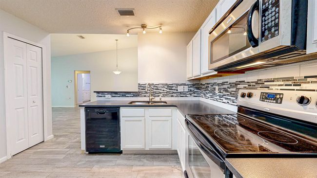 2724 Golden Lake Loop, Condo with 3 bedrooms, 2 bathrooms and null parking in ST AUGUSTINE FL | Image 12