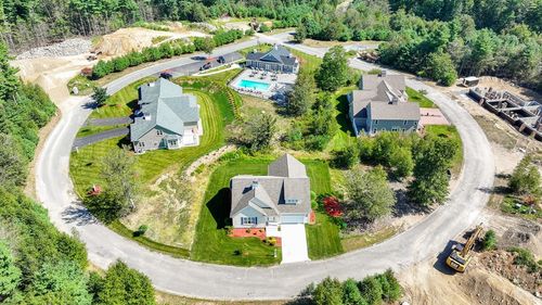 38-38 Crestwood Circle, Rochester, MA, 02770 | Card Image