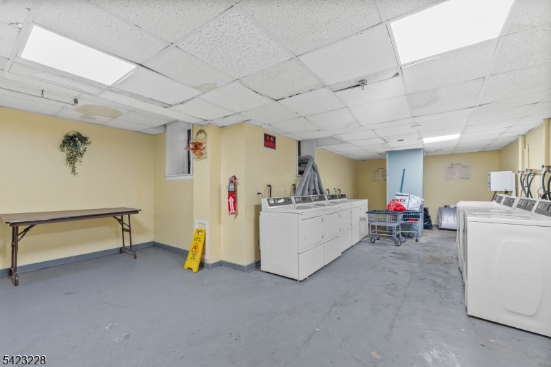 Residential Lease in City Of Orange Twp. 3