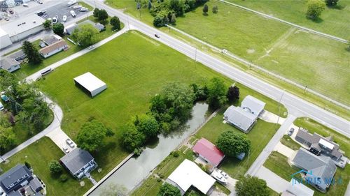 2629 Ne Catawba Rd, Port Clinton, OH, 43452 | Card Image