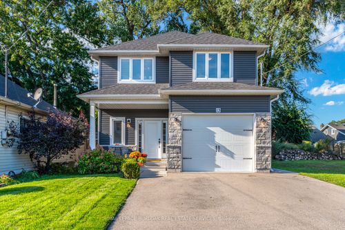13 Clare Ave, Hamilton, ON, L8H7C9 | Card Image