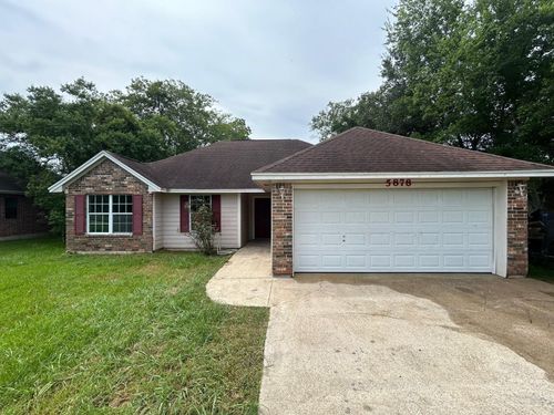 5878 Chapel Ln, Beaumont, TX, 77705-6902 | Card Image