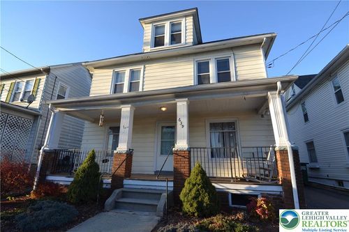 639 George St, Pen Argyl, PA, 18072-1713 | Card Image