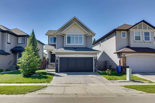 768 New Brighton Dr Se, Calgary, AB, T2Z0Z8 | Card Image