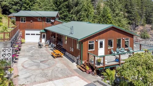 23 Sayward Rd, Sayward, BC, V0P1R0 | Card Image